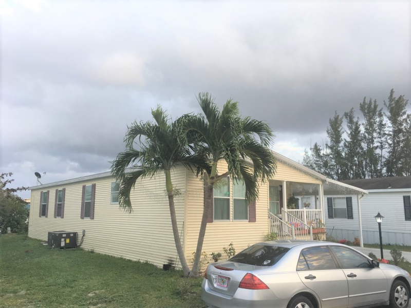 2000 N Congress Ave #106, West Palm Beach, Florida 33409, 4 Bedrooms Bedrooms, ,2 BathroomsBathrooms,Mobile Homes,SOLD,Palm Beach Colony,N Congress Ave #106,1098