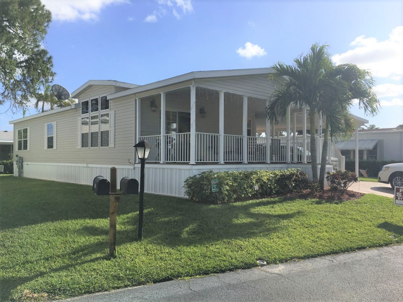 4045 3rd Ct, Lake Worth, Florida 33462, 3 Bedrooms Bedrooms, ,2 BathroomsBathrooms,Mobile Homes,SOLD,Maralago Cay,3rd Ct,1117