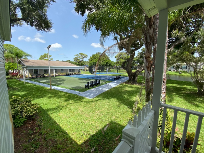 TMF 154 –Gorgeous 3BR/2BA Home in The Meadows Florida - $62,900
2555 PGA Blvd, Palm Beach Garden, Fl 33410