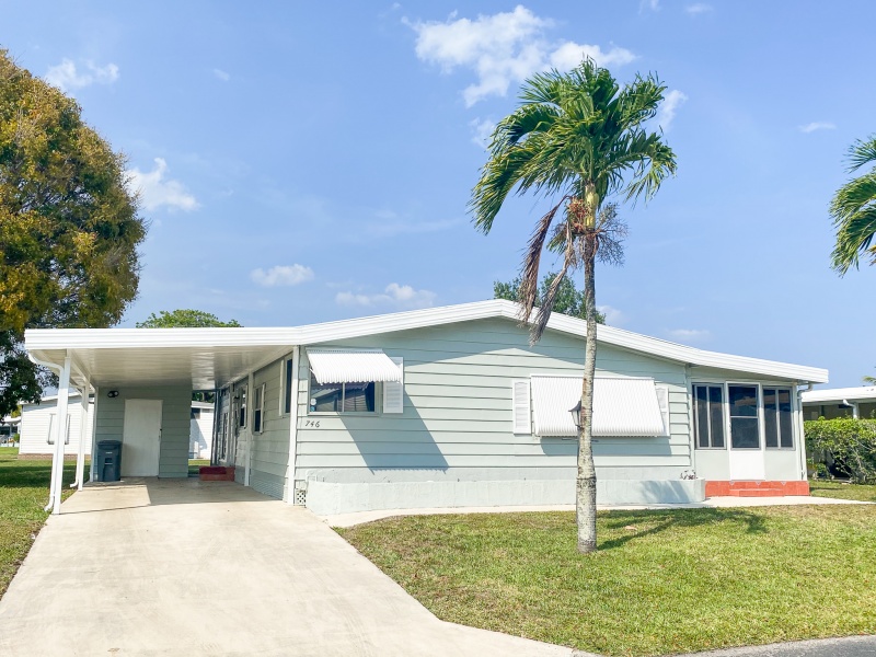 SSE 746 - Completely remodeled inside and out! Amazing price!
746 Sun Top Ln Boynton Beach, FL 33436