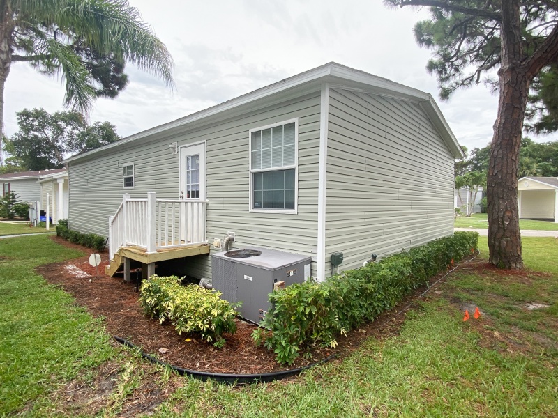 TMF 53 - This Mobile Home is a great deal!
2555 PGA Blvd Palm Beach Gardens, FL 33410