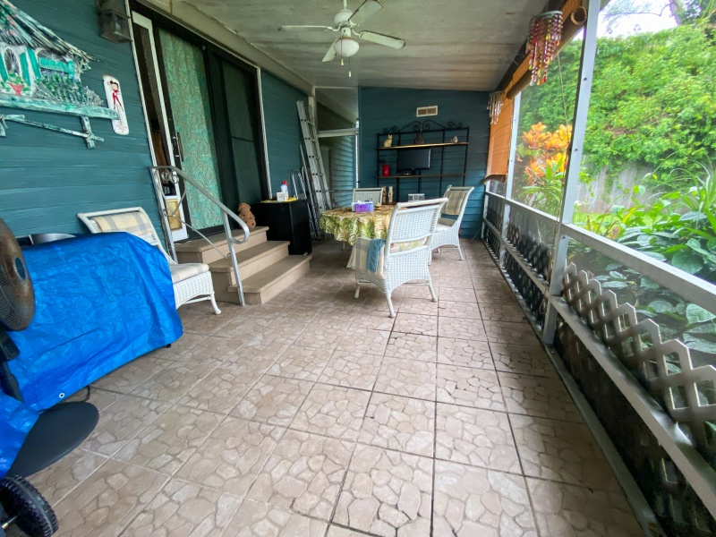 PBZ 188 - Check out this mobile home before its too late!
3333 Lake Overlook PL Lantana FL 33462