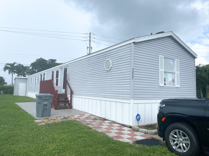 SNS 447 - This is a very well-kept Mobile Home worth seeing! MUST SEE!
2407 NW 21ST WAY Boynton Beach, FL 33436