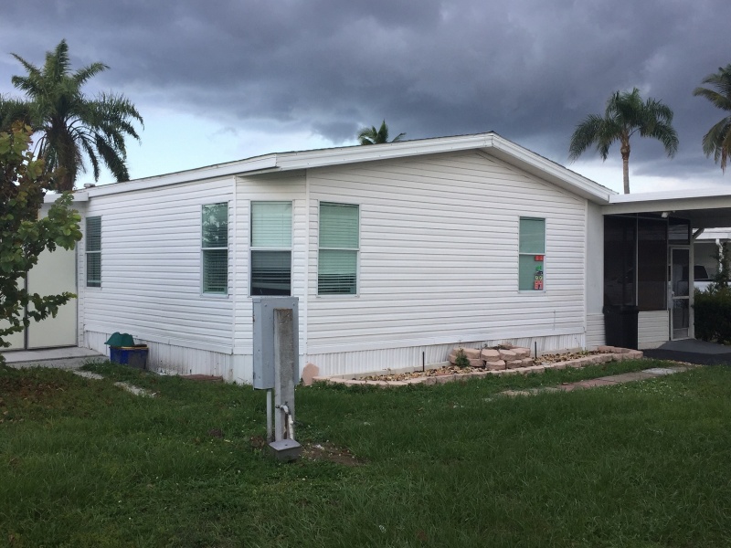 Pbc 76 Very Spacious 3 Bed 2 Bath Mobile Home 1996